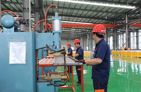 六西格瑪在電梯制造行業門板平整扭曲度改進的案例